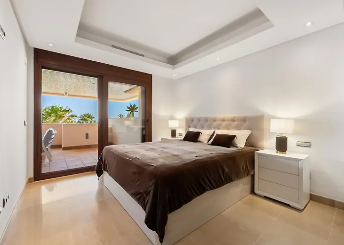 Apartment Seafront Bahia De La Plata Estepona