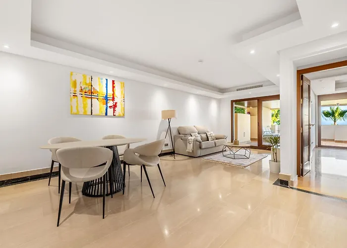 Seafront Bahia De La Plata Estepona