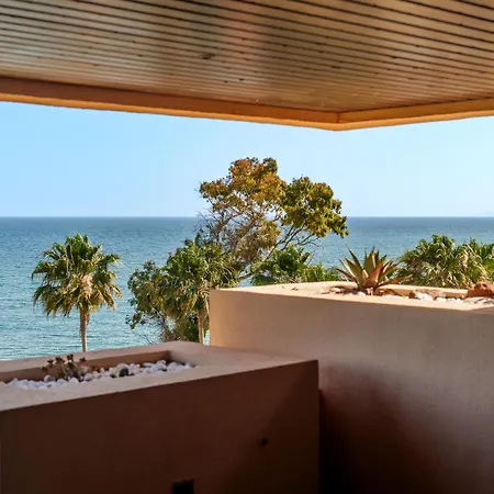 Seafront Bahia De La Plata *